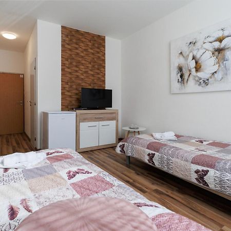 Agro Complex Apartments Nyitra Kültér fotó