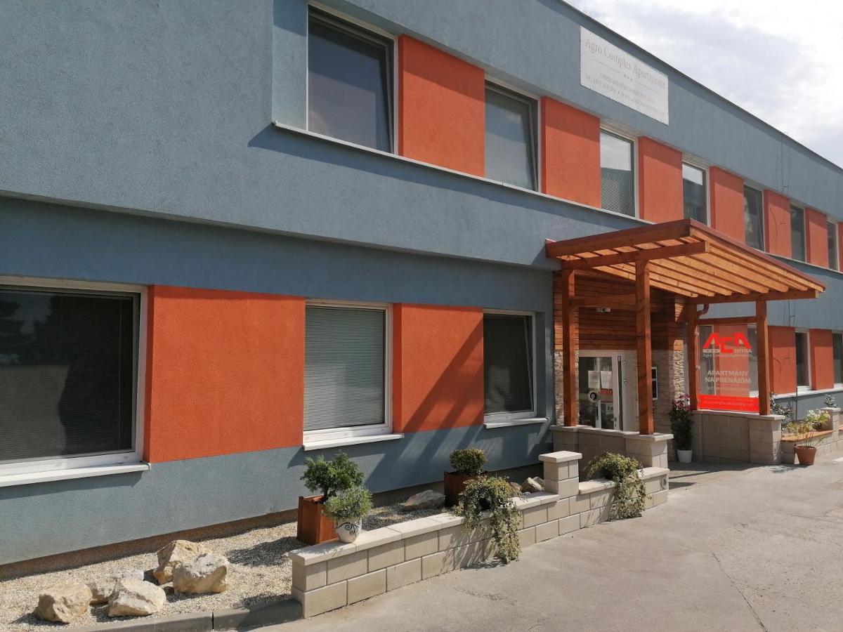 Agro Complex Apartments Nyitra Kültér fotó