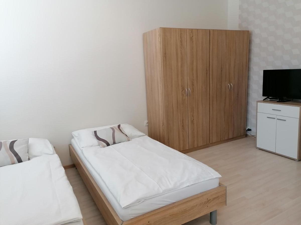 Agro Complex Apartments Nyitra Kültér fotó