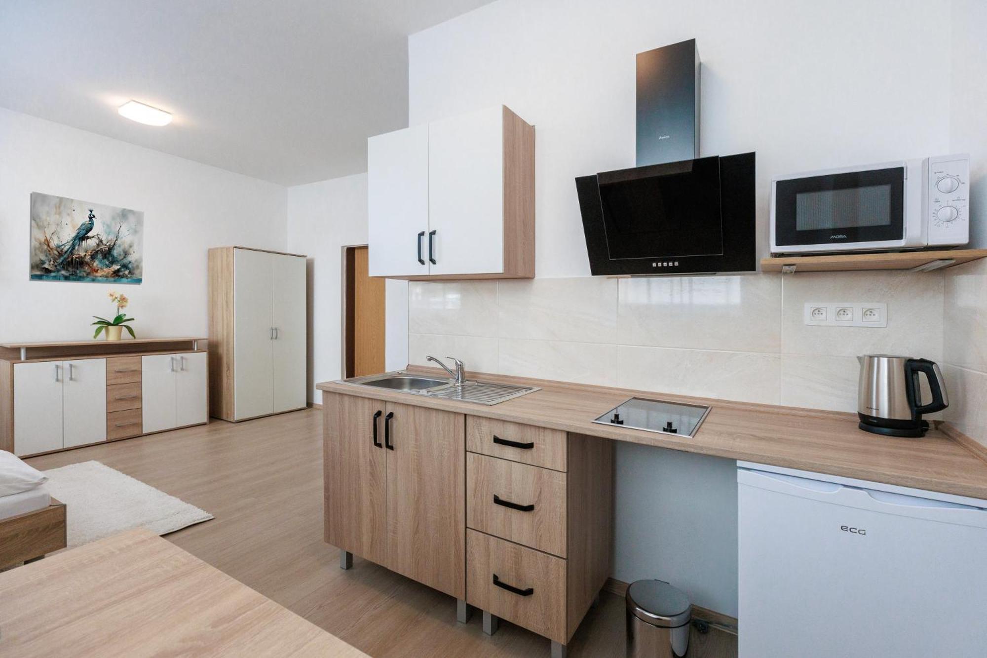 Agro Complex Apartments Nyitra Kültér fotó