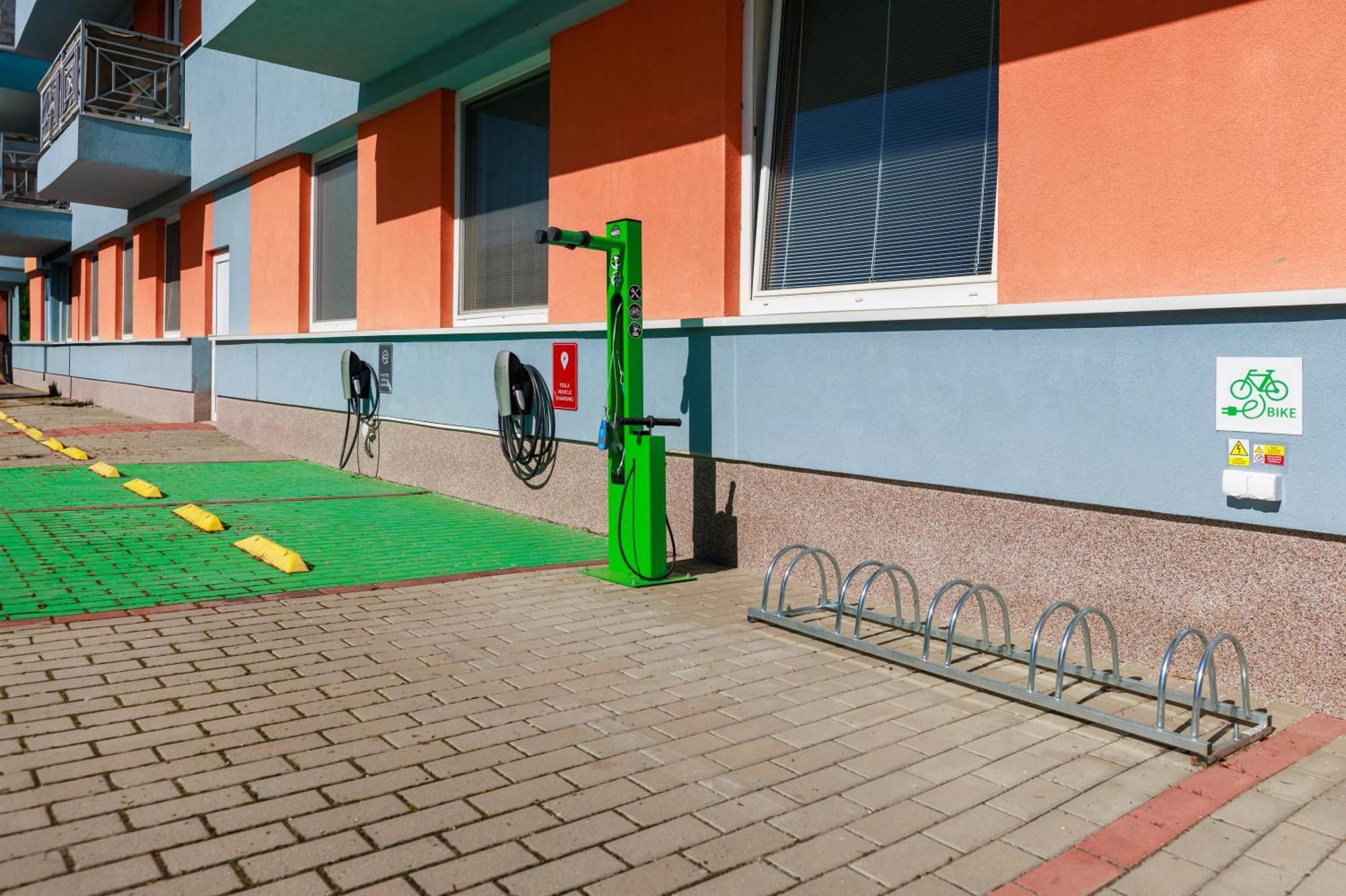 Agro Complex Apartments Nyitra Kültér fotó