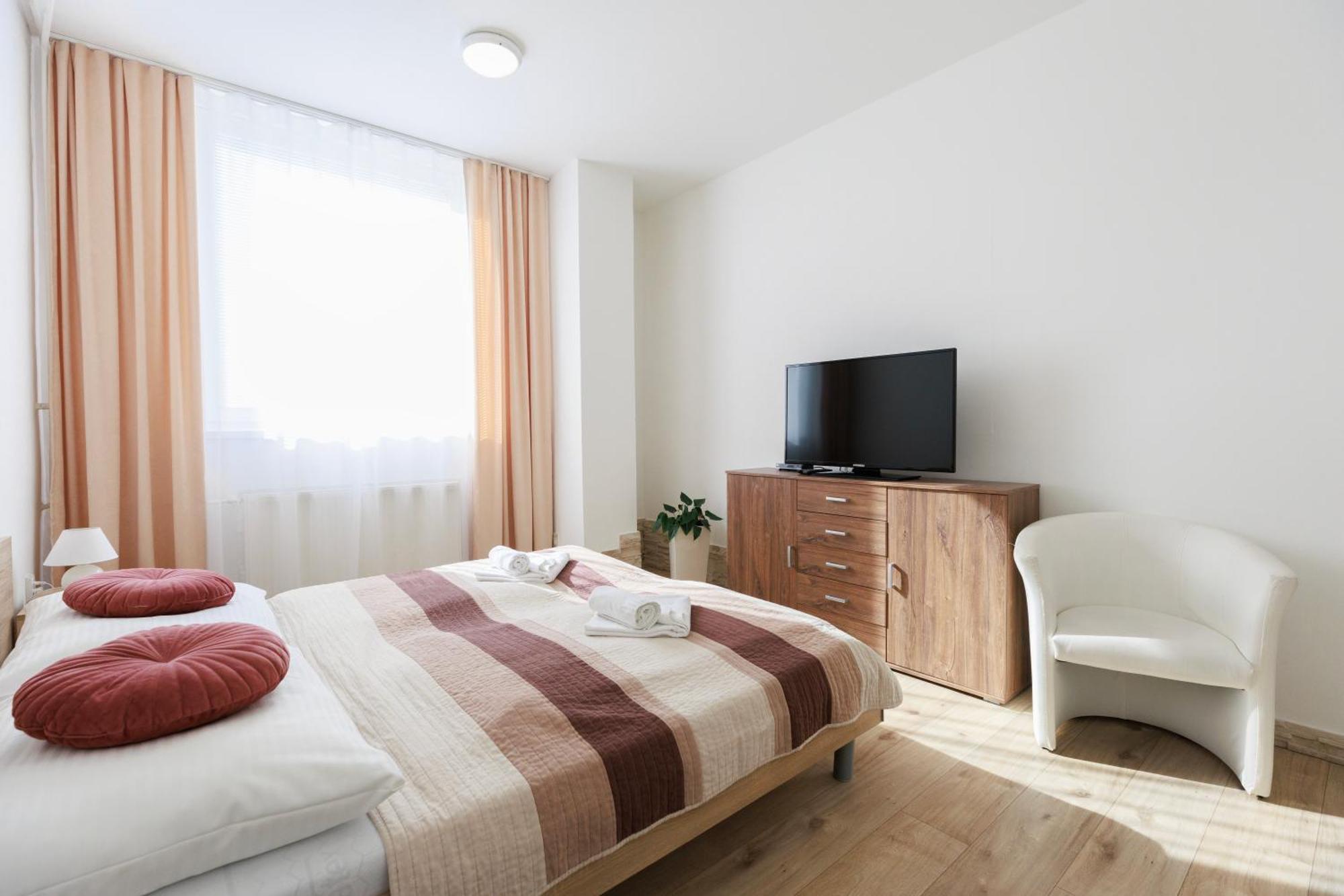 Agro Complex Apartments Nyitra Kültér fotó