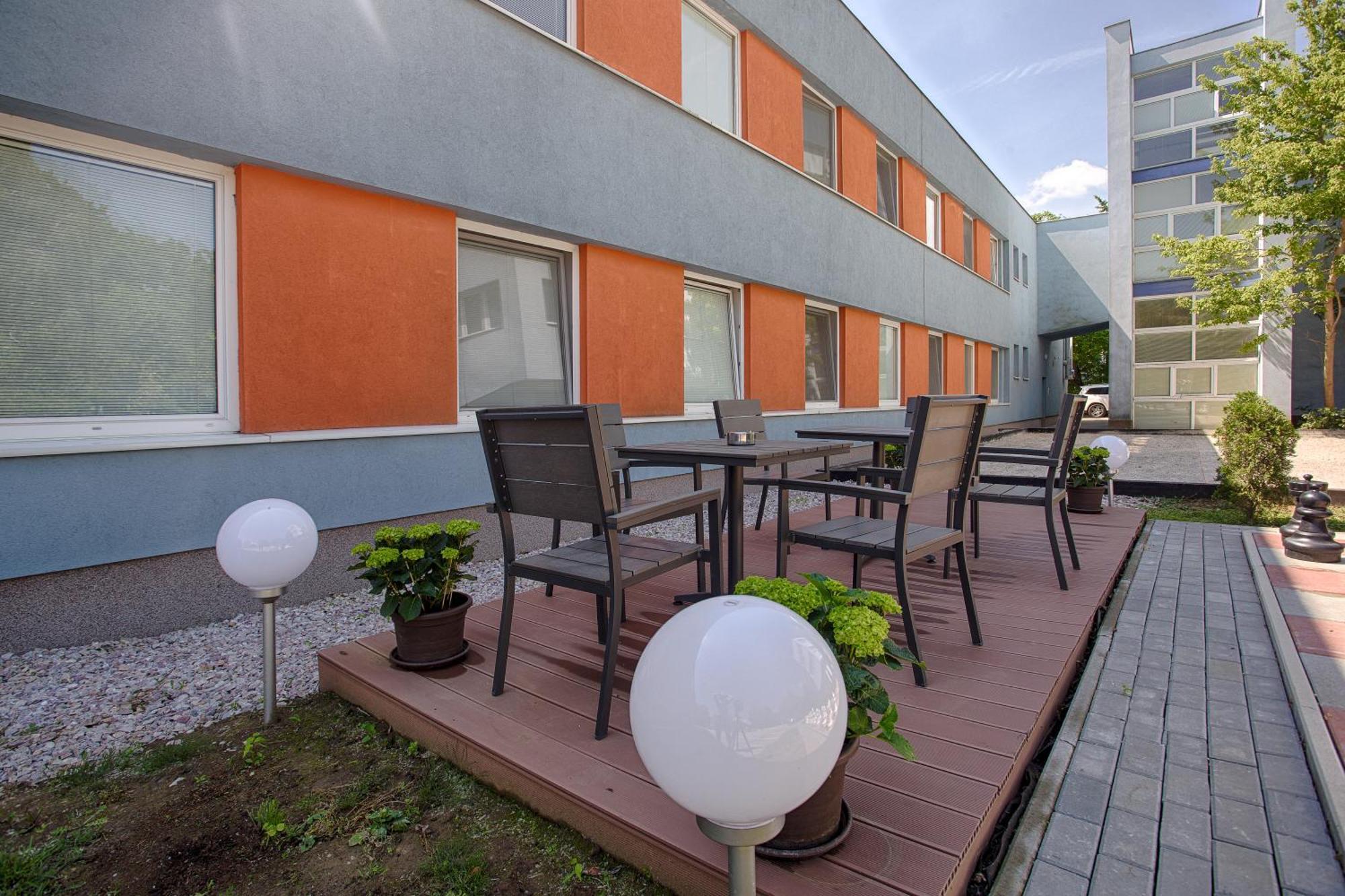 Agro Complex Apartments Nyitra Kültér fotó