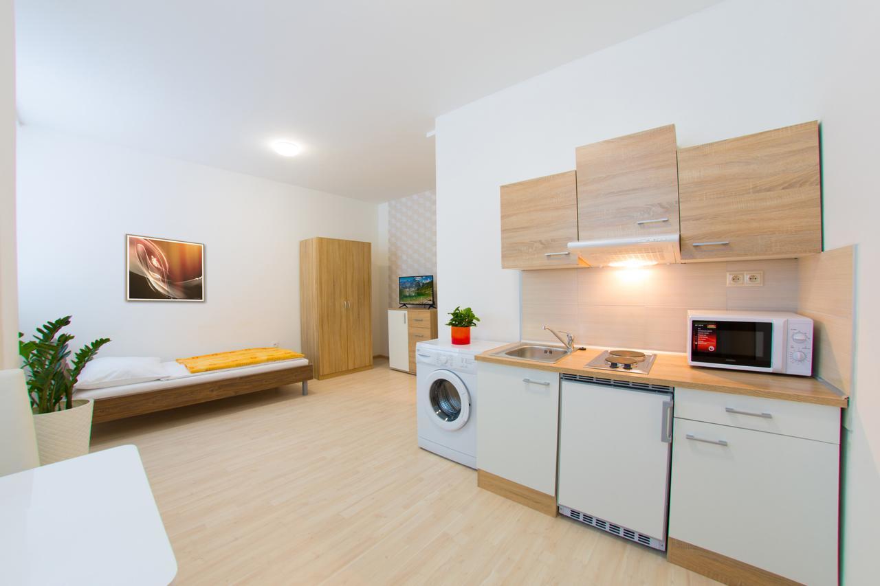 Agro Complex Apartments Nyitra Kültér fotó